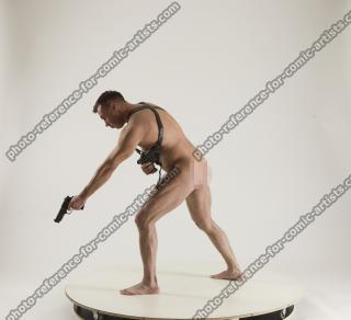 2020 01 MICHAEL DIFFRENT POSES WITH GUN (8)